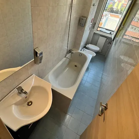 Very Nice Flats With Balcony And Close To The Metro * Mailand
